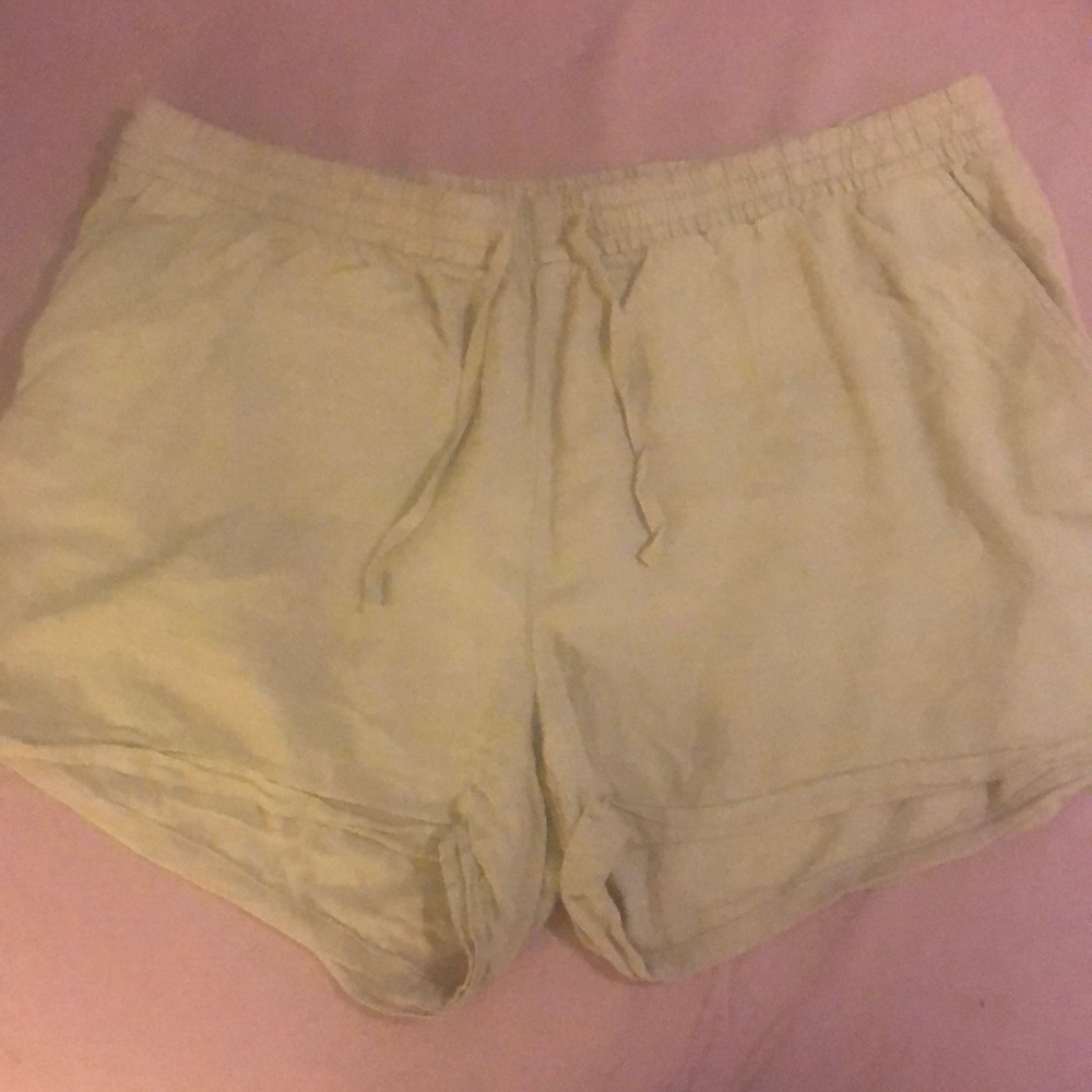 Khaki shorts
